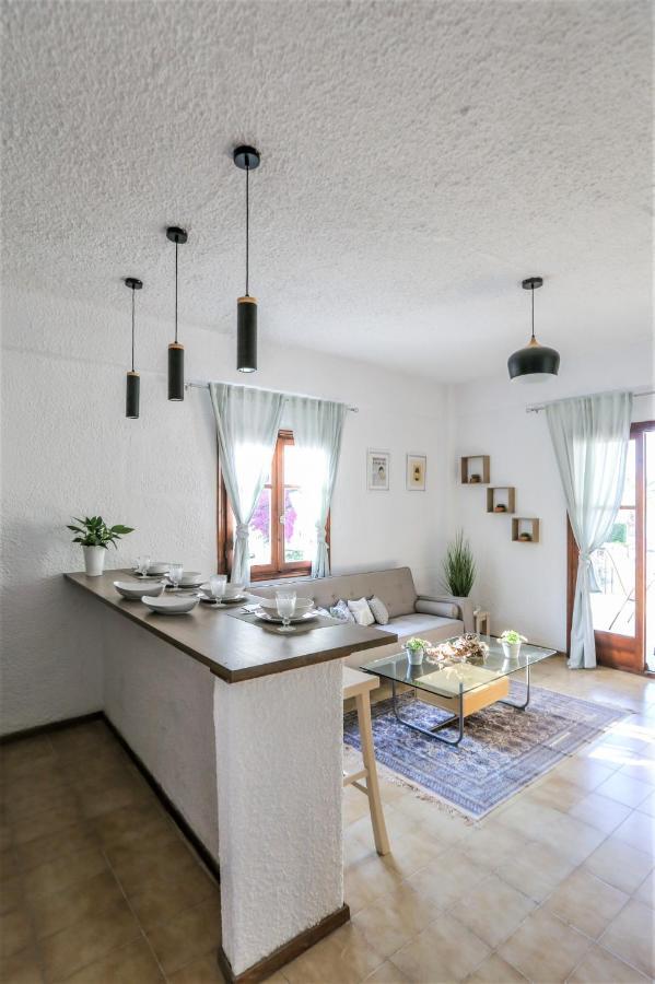 Beachfront Deluxe Apt. Pefkochori Exteriér fotografie