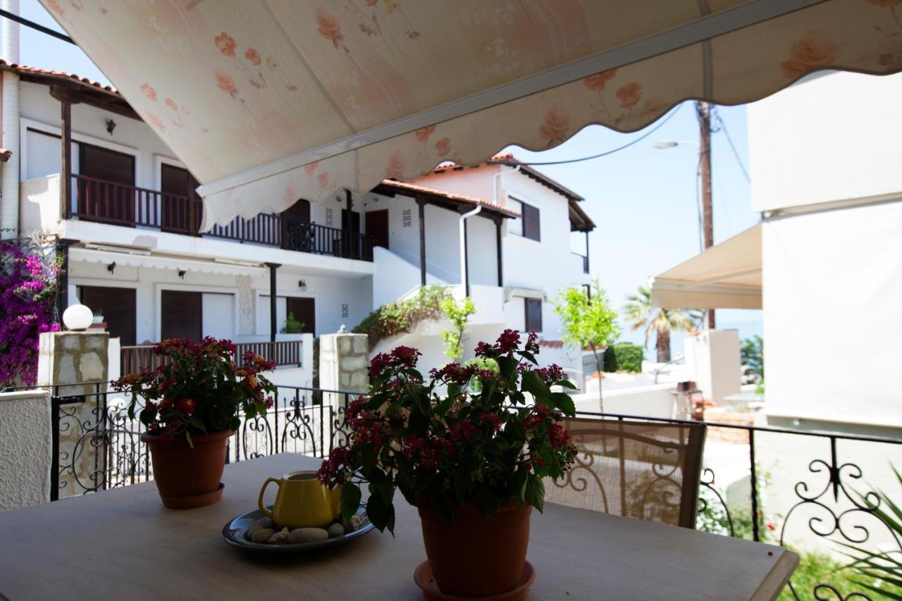 Beachfront Deluxe Apt. Pefkochori Exteriér fotografie